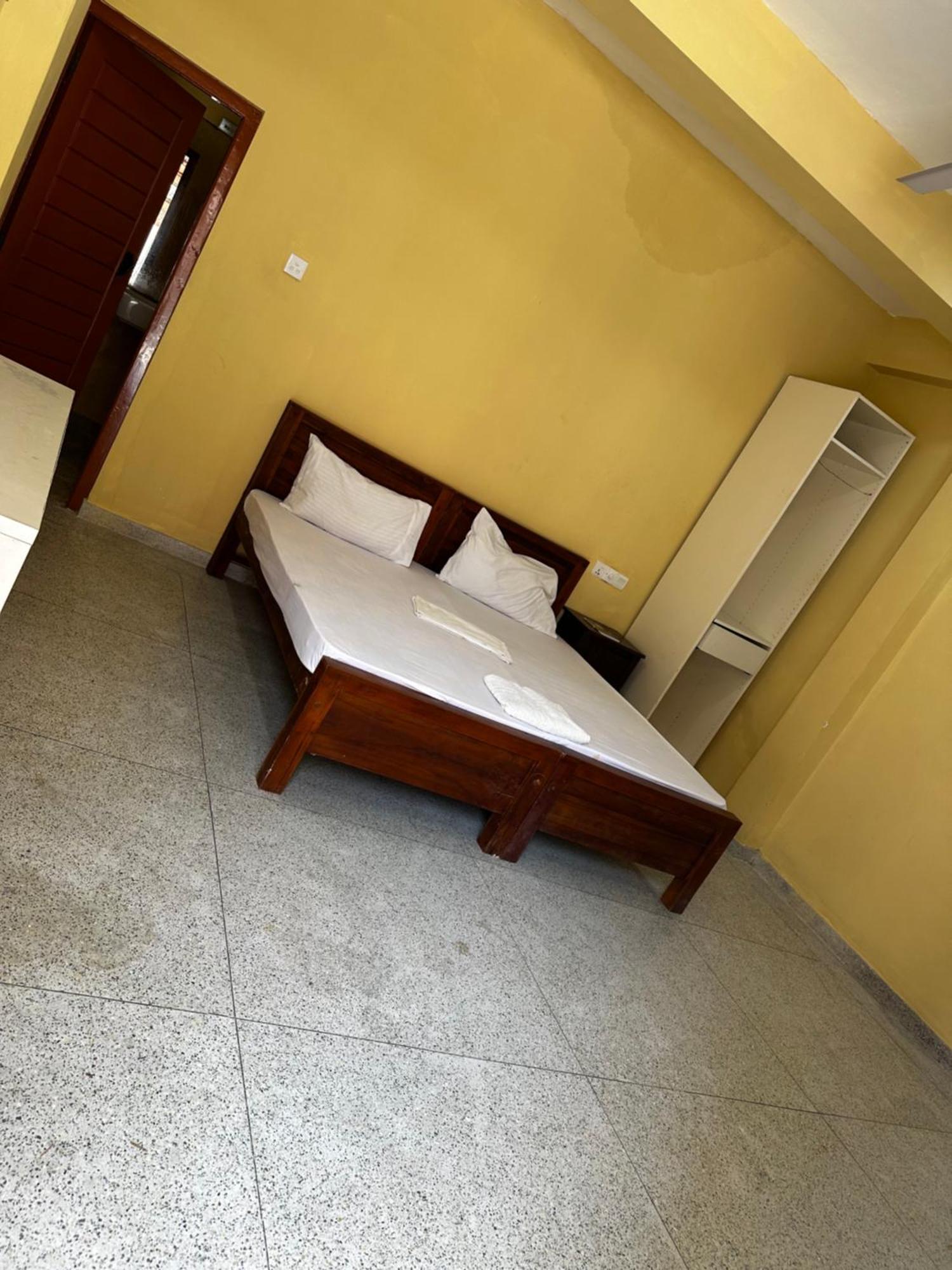 Delft Samudra Hotel 贾夫纳 外观 照片